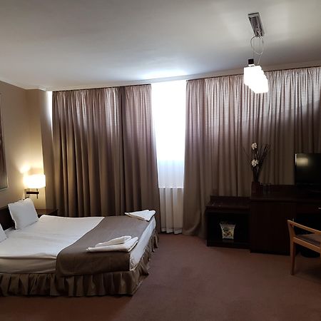 Art Hotel Várna Kültér fotó