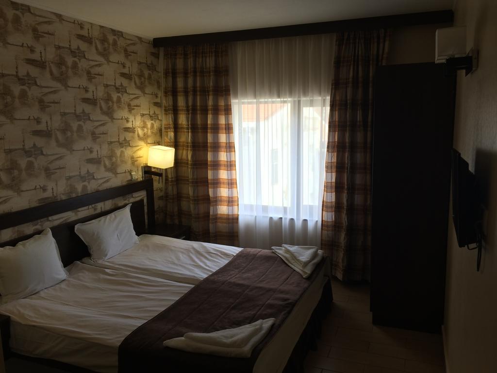 Art Hotel Várna Kültér fotó