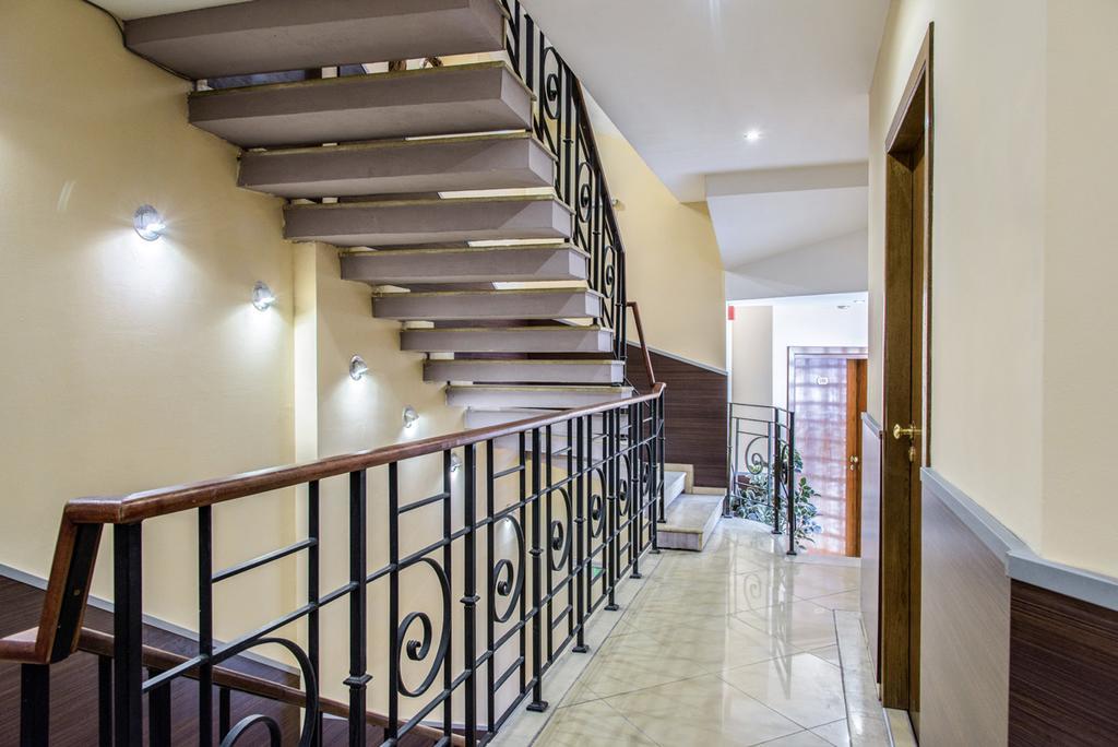 Art Hotel Várna Kültér fotó